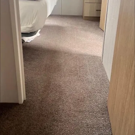 Trailer By The Sea *